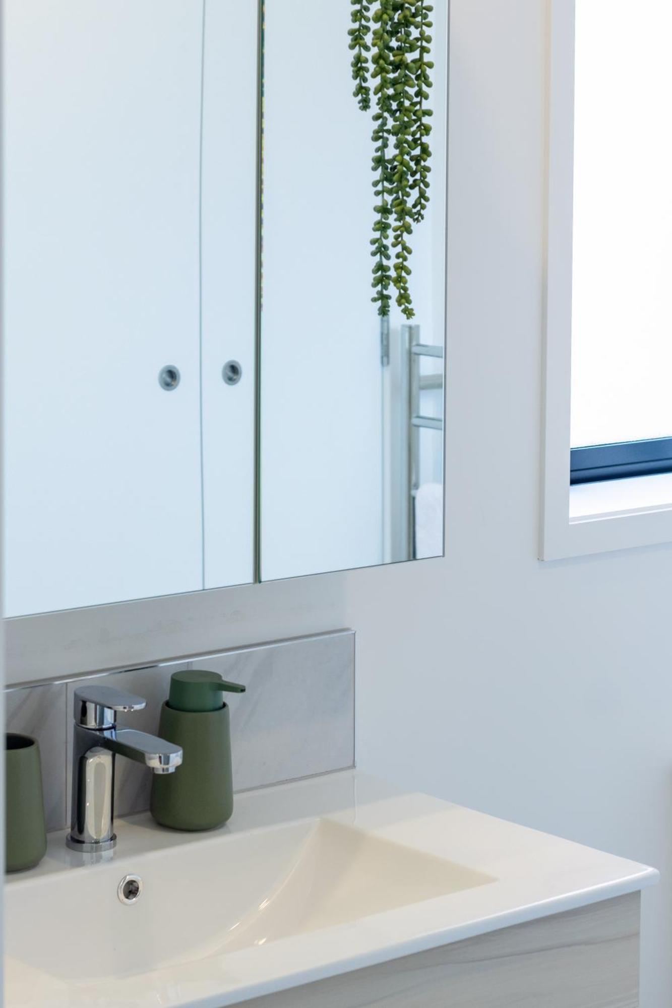 Upper Studio Perfection: 8 Wilmer St. Gem Christchurch Eksteriør bilde