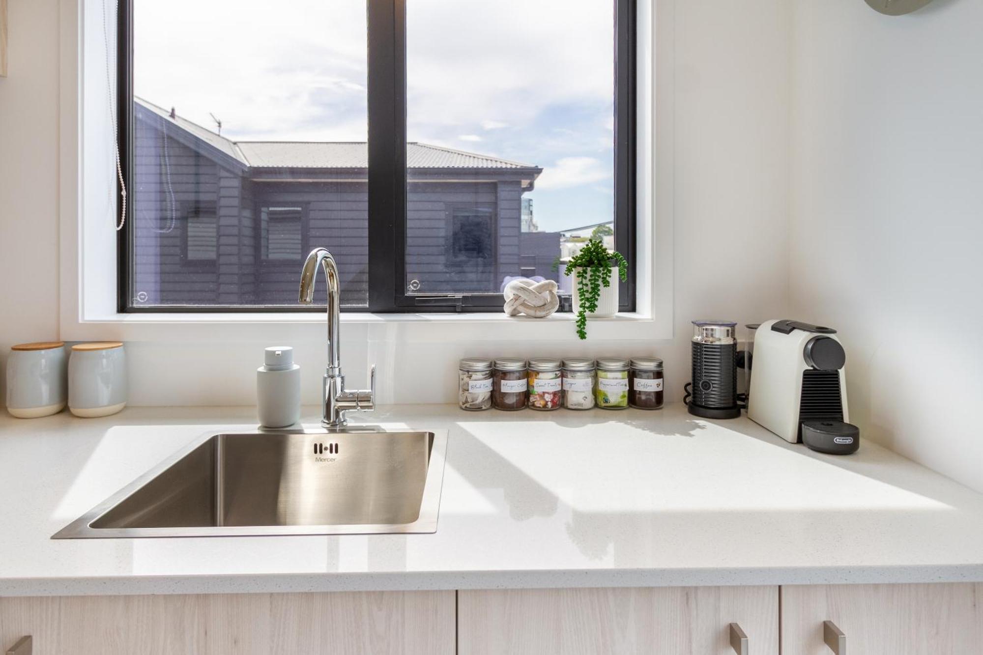 Upper Studio Perfection: 8 Wilmer St. Gem Christchurch Eksteriør bilde